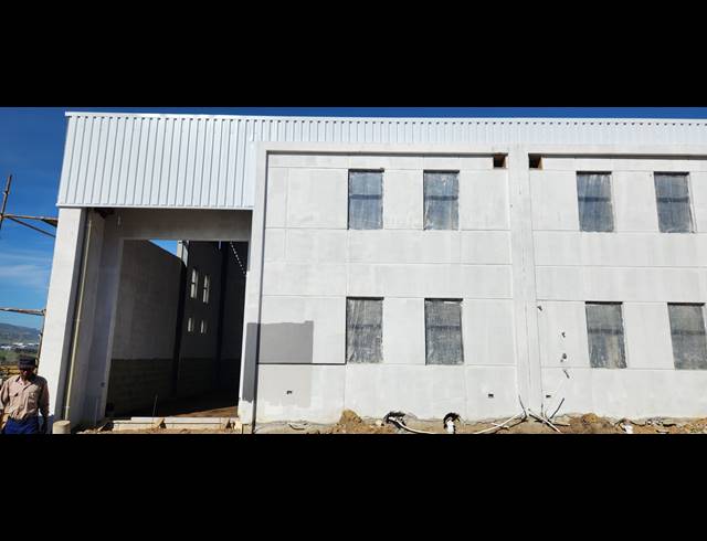 132M² WAREHOUSE FOR SALE IN RIVERGATE